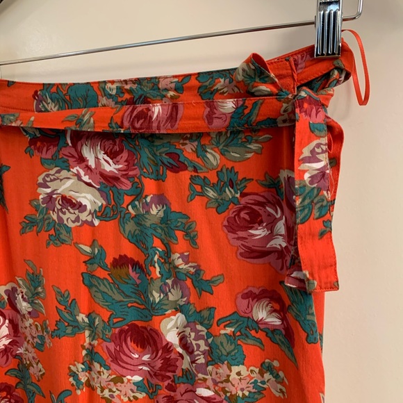 AGUSTE Stevie Frill Wrap Maxi Skirt - Picture 3 of 8